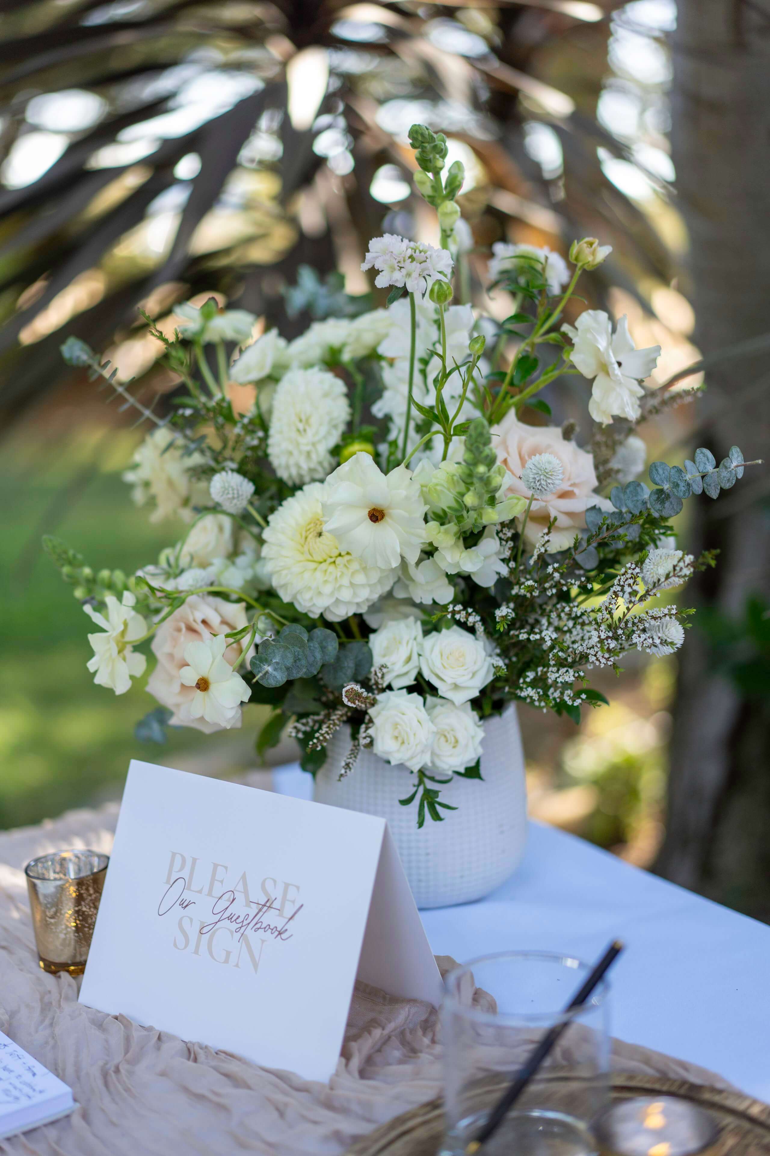 wedding-floral-centerpiece-guestbook-sign-timeless-images.jpg