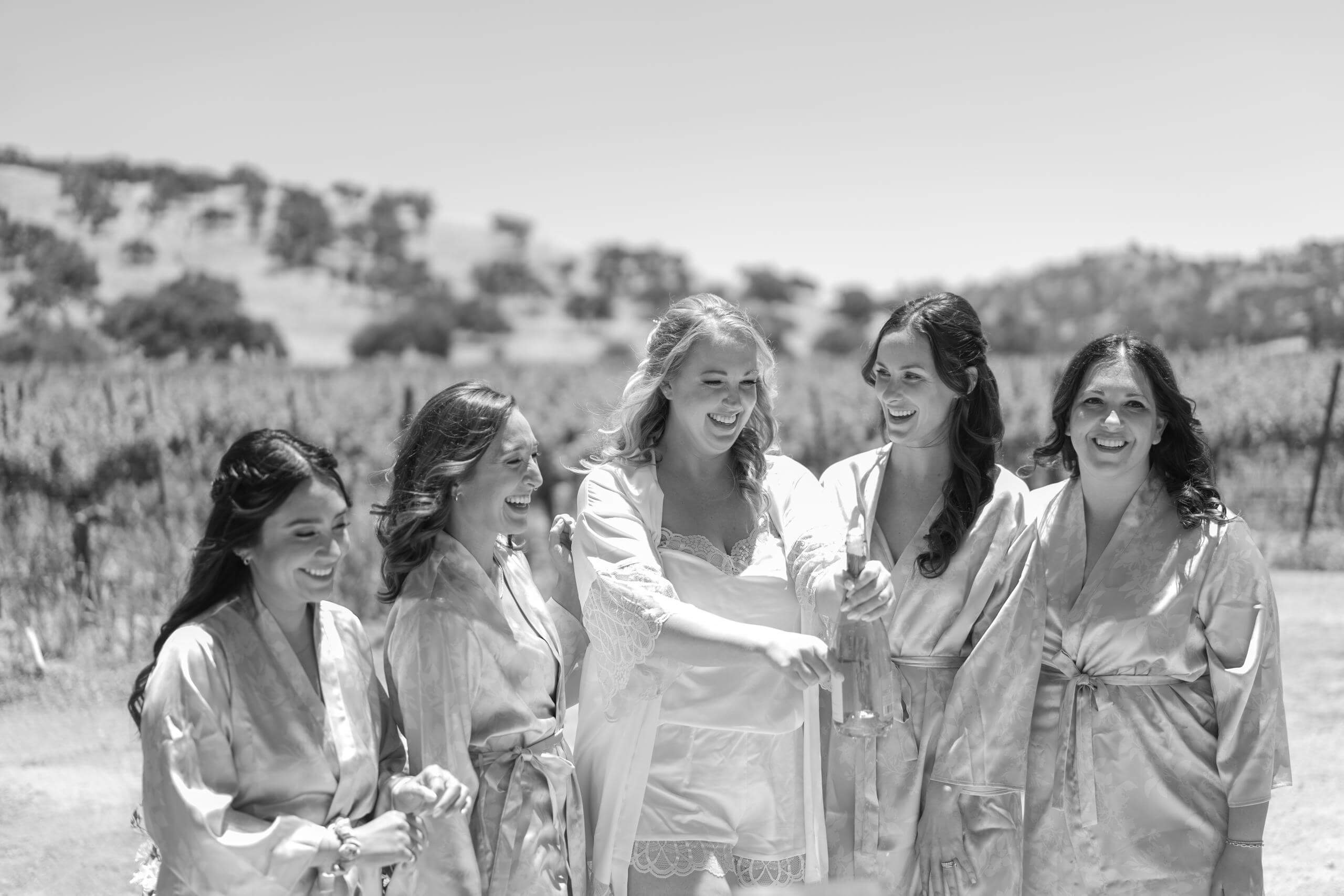 bridesmaids-bachelorette-celebr...tral-coast-timeless-images.jpg