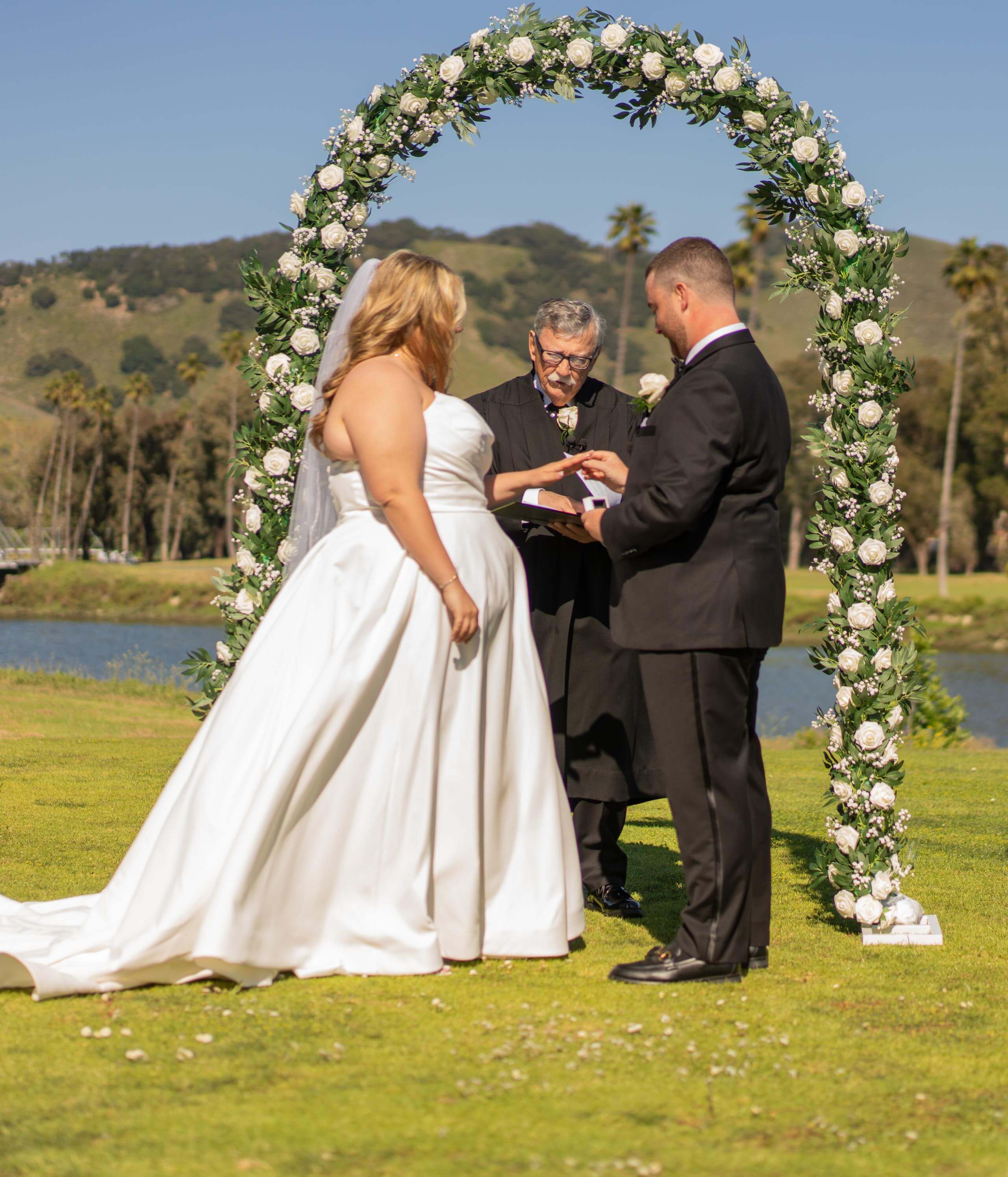 central-coast-california-weddin...remony-timeless-images (1).jpg