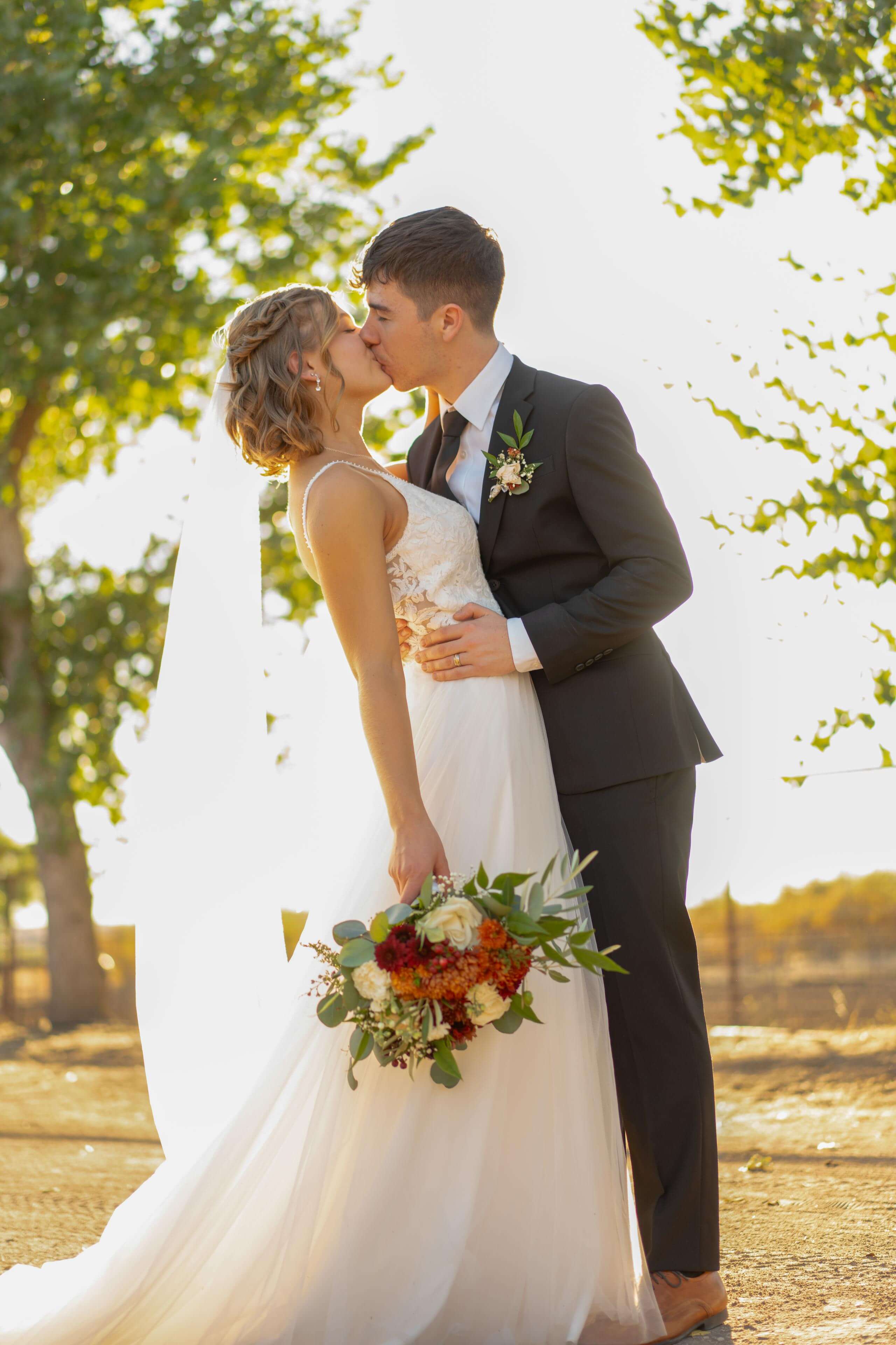 timeless-images-central-coast-wedding-kiss (1).jpg