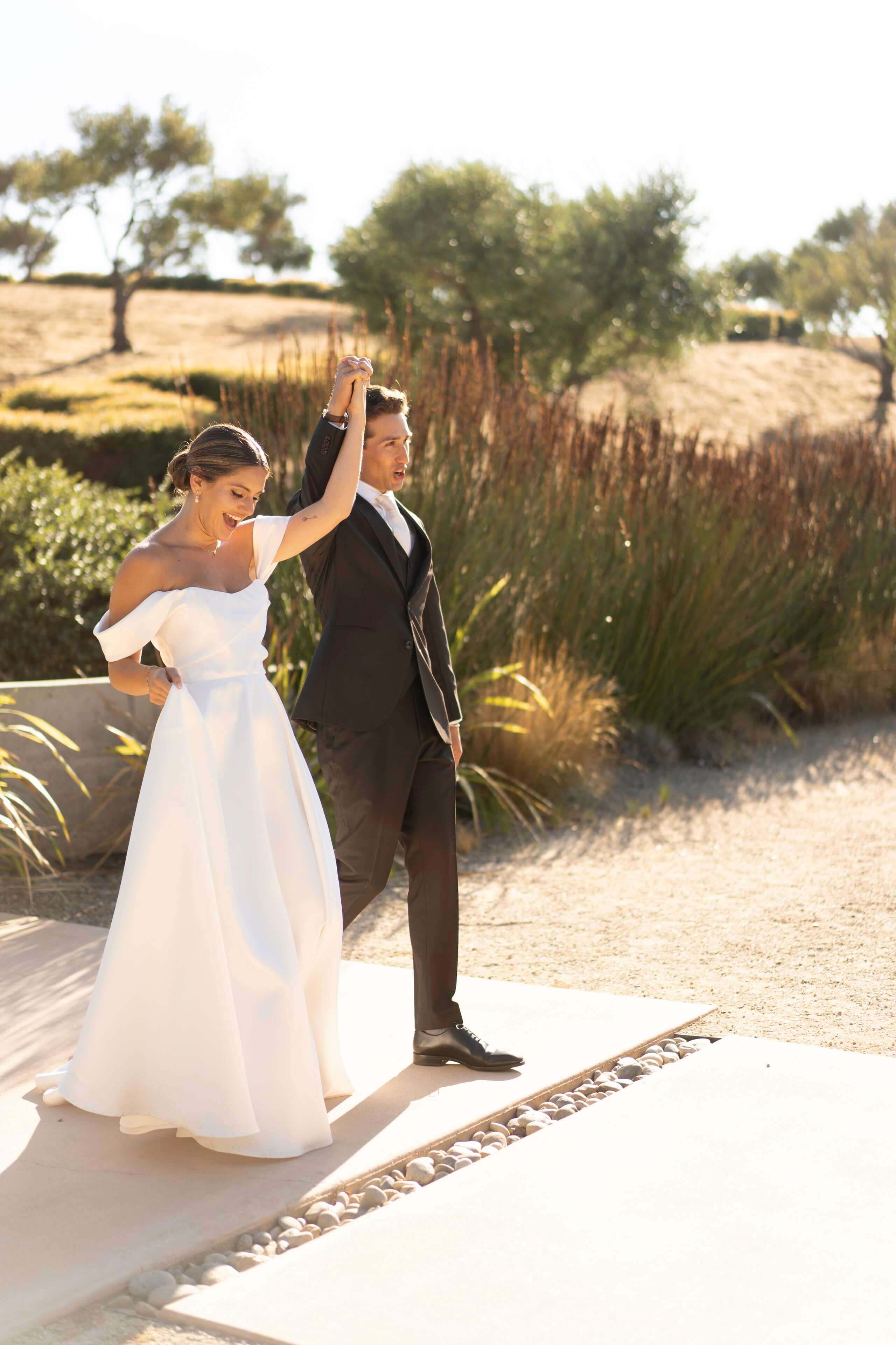 bride-groom-california-outdoor-wedding-timeless-images.jpg