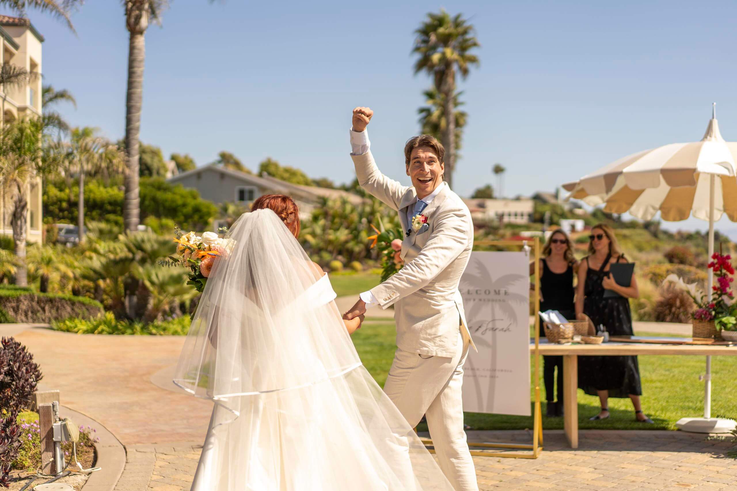 timeless-images-california-coast-wedding-celebration.jpg
