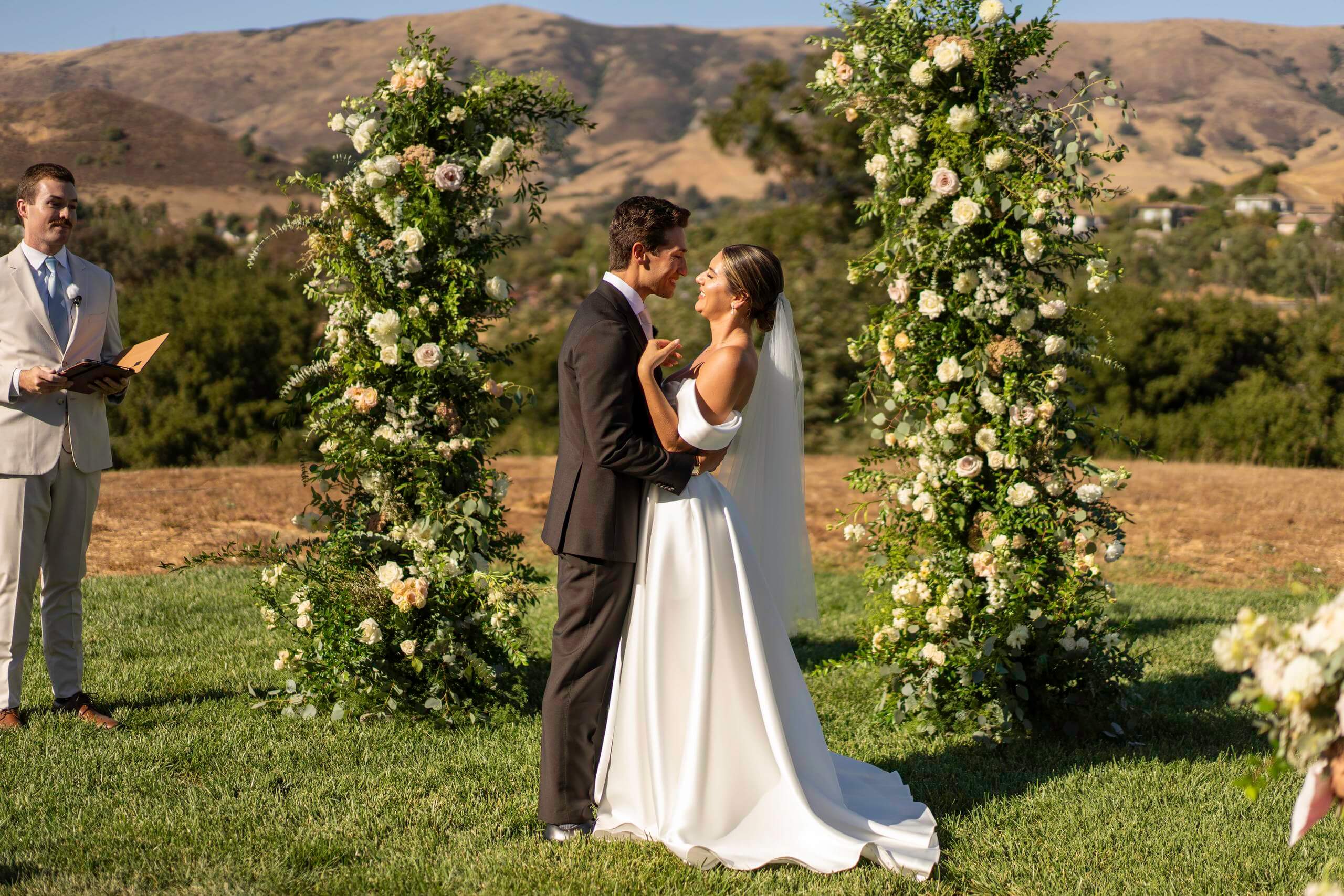 wedding-ceremony-central-coast-...fornia-timeless-images (3).jpg