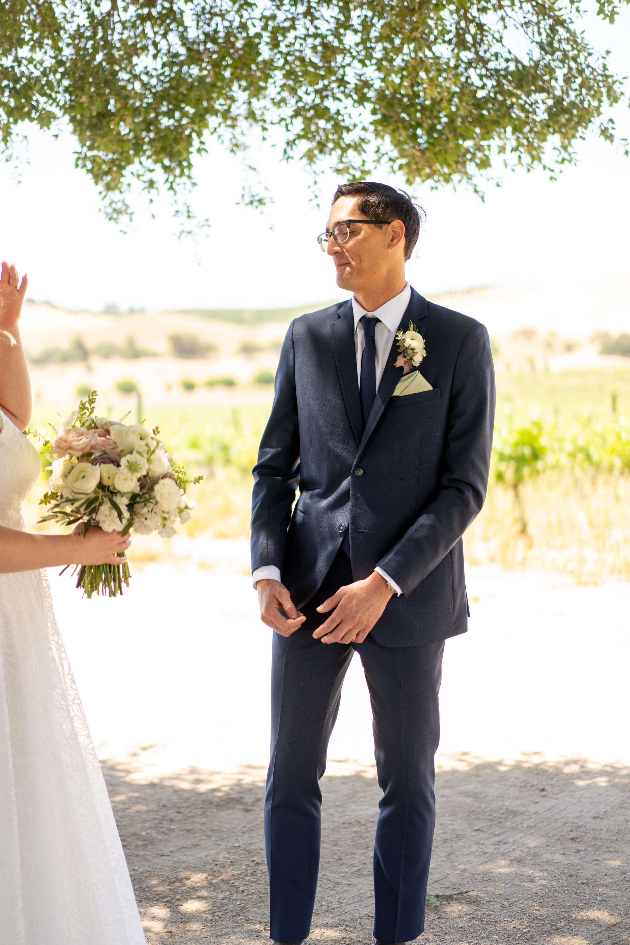 bride-groom-first-look-central-coast-wedding-timeless-images.jpg