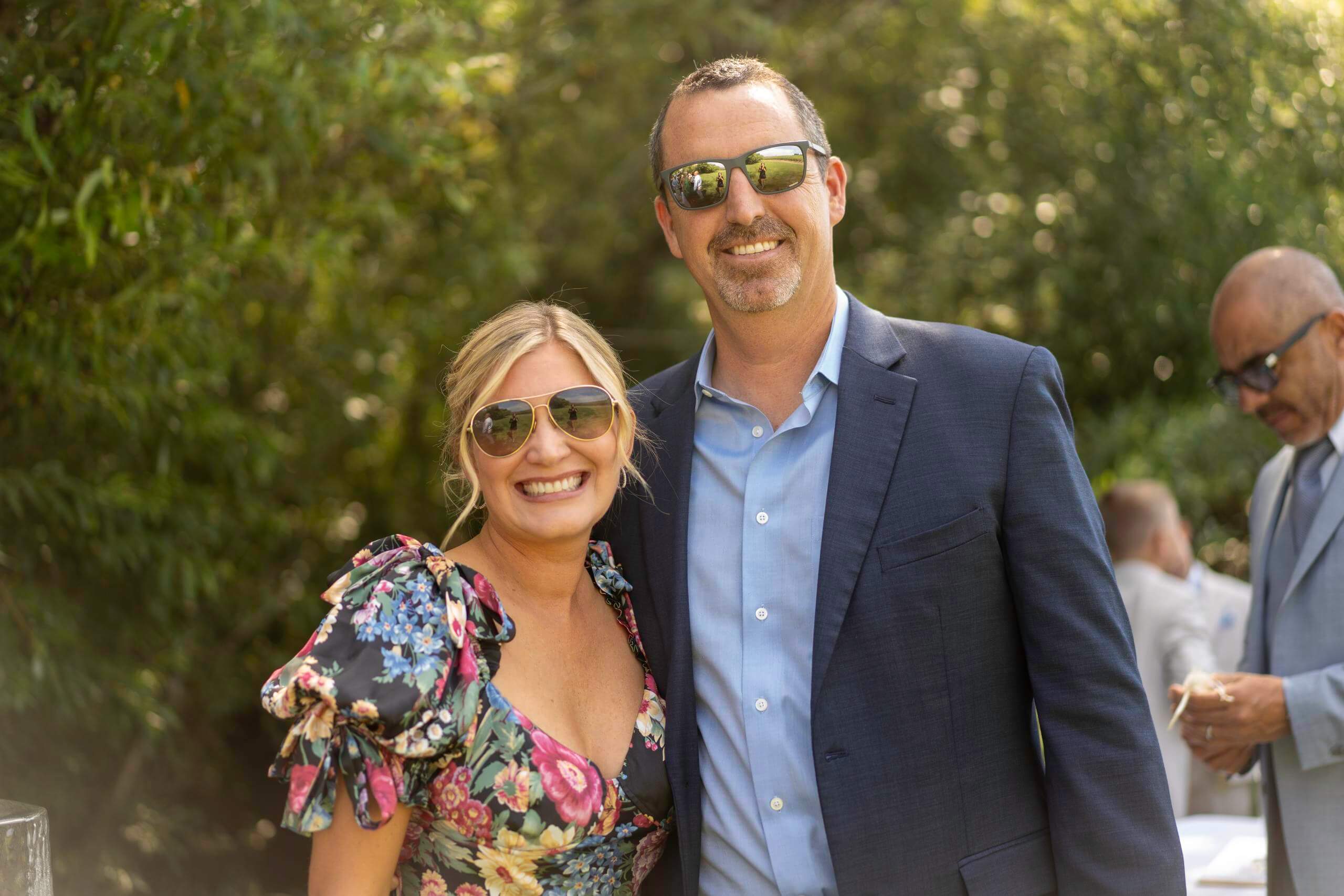 wedding-guests-smiling-central-...california-timeless-images.jpg